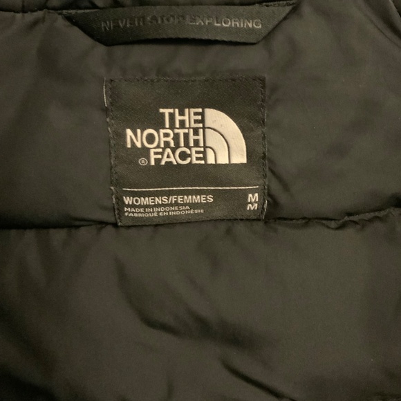 The North Face- Black Parka- Size M - Picture 4 of 10